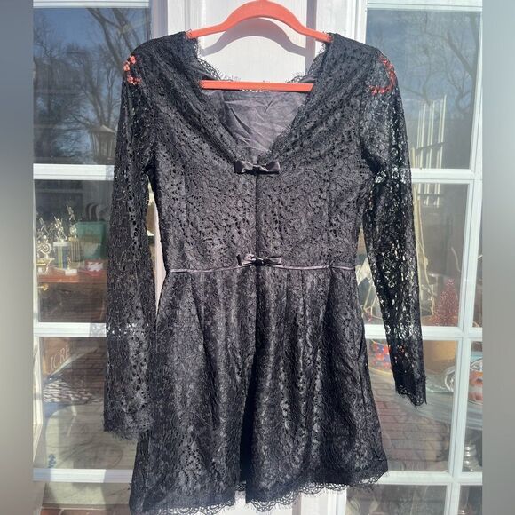 Anthropologie Long Sleeve Lace Romper NWT - Picture 10 of 10